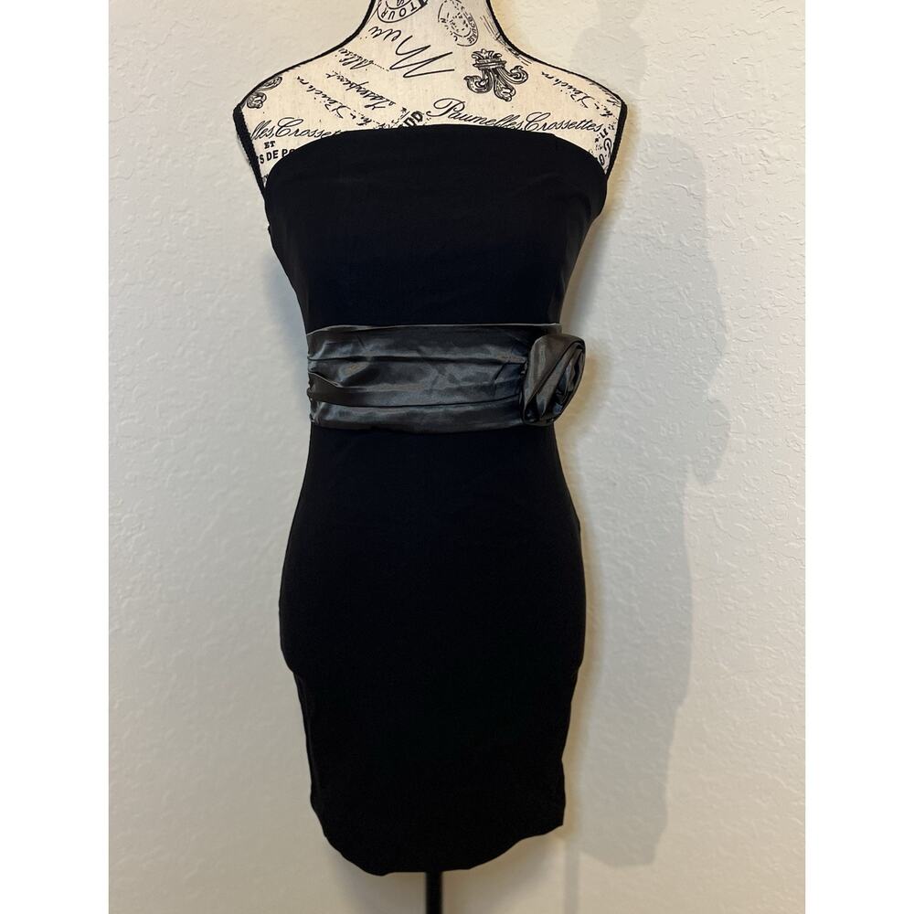 Black Strapless Sheath Dress Size Medium LBD Evening Holiday Party Dress Prom